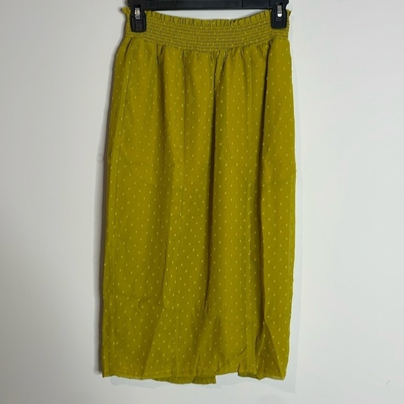 Universal Standard Dresses & Skirts - Universal Standard | Clip Dot Skirt in Golden Palm Size 00-0 NWT